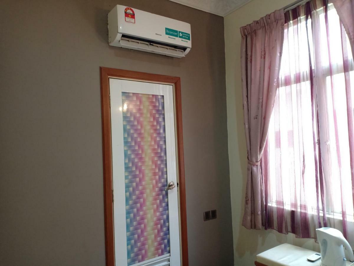 Tc Inn Business Hotel @ Seri Kembangan Esterno foto