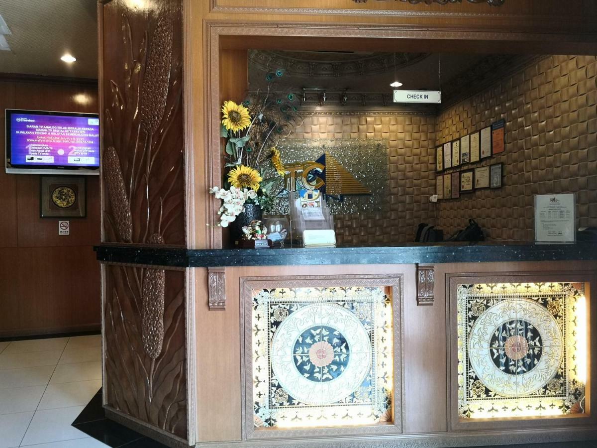 Tc Inn Business Hotel @ Seri Kembangan Esterno foto