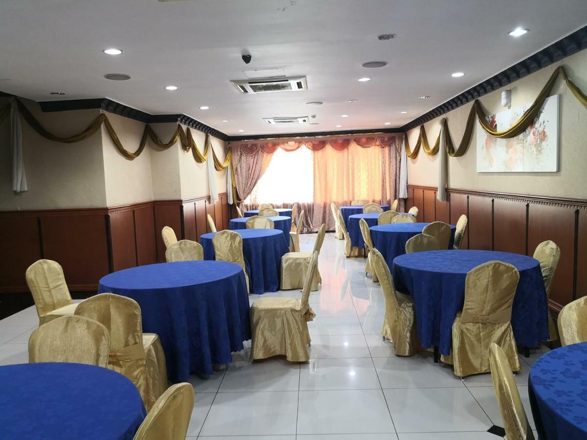 Tc Inn Business Hotel @ Seri Kembangan Esterno foto